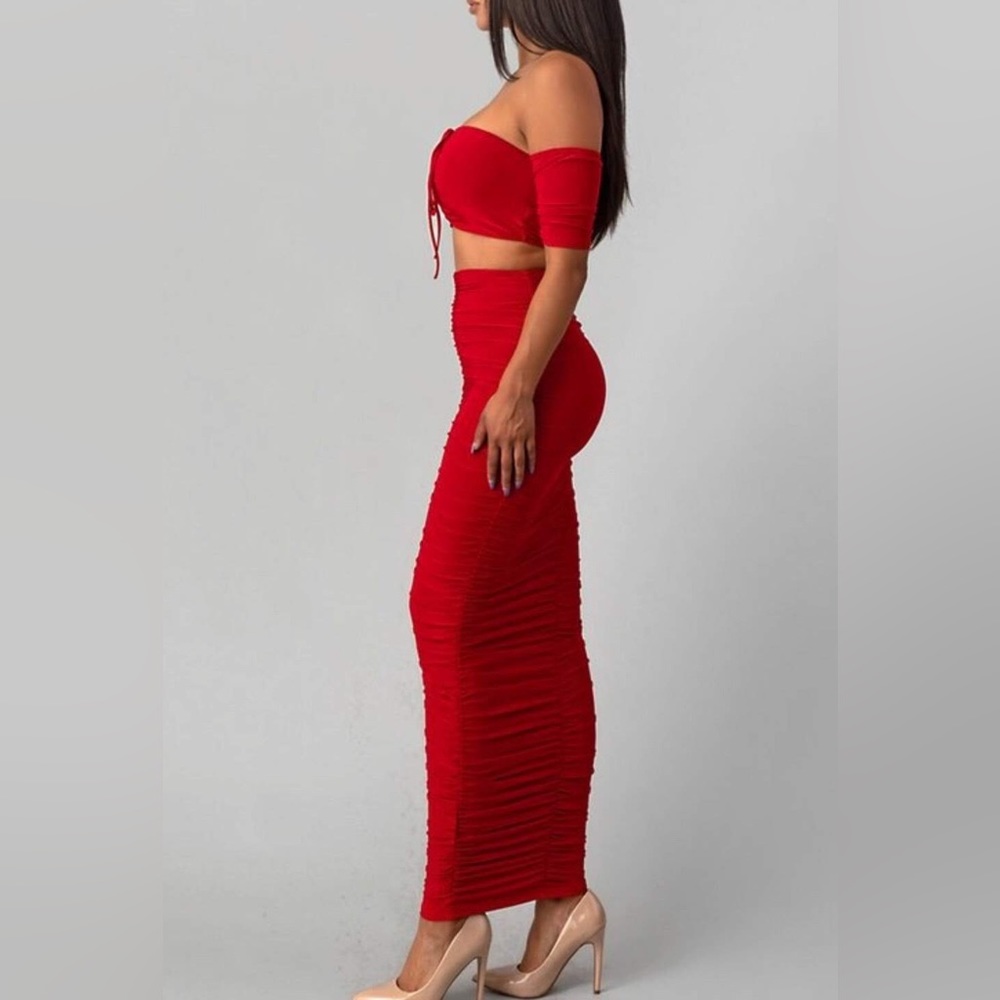 Red ruched set NEW
